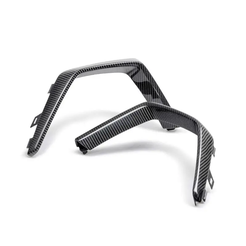 Anderson Composites 22-24 Cadillac Ct5 Black Wing Type-Oe Carbon Fiber Lower Grille Bezel 1