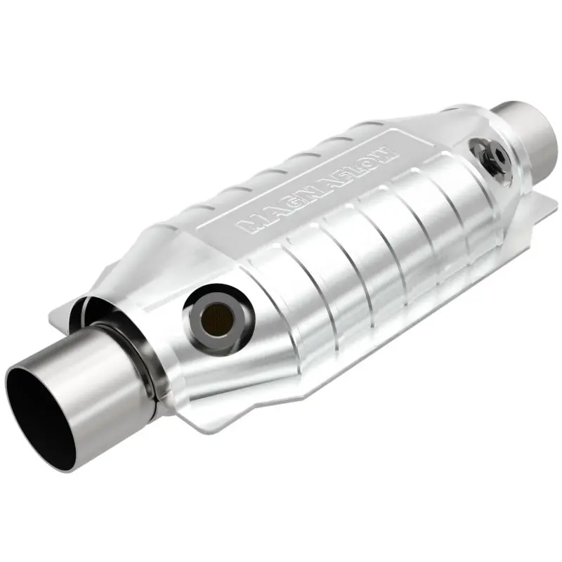 Magnaflow Conv Universal 2.50 Inch With Dual O2 Oem 1